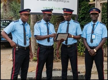Prix d'un agent de sécurité au Sénégal en 2026 : ce que coûte réellement un poste de gardiennage